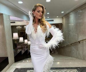 Krystyna Sokołowska olśniewa na zgrupowaniu Miss World 2024. Czy Polska ma szansę na kolejną koronę?