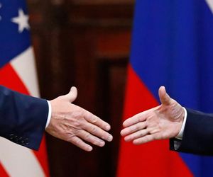 Przygotowania do spotkania Putin-Trump w bazie sił powietrznych USA na Alasce