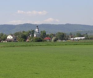 To jedno z najmniejszych miast w Małopolsce. Jedna decyzja papieża sprawiła, że stało się sławne