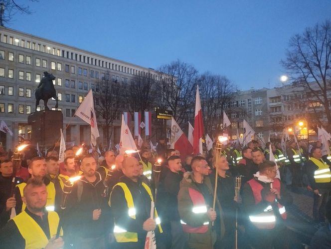 "Walczymy o Śląsk i o przemysł, żeby nie umarł"