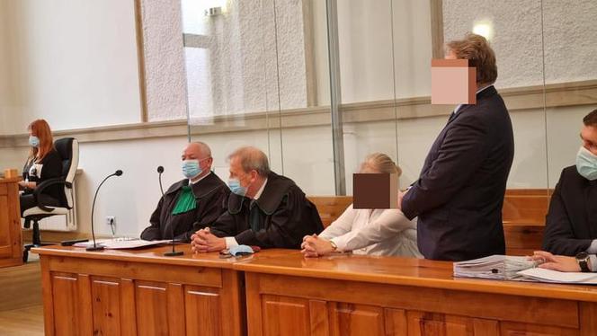Chojnice. W pożarze zginęły 4 osoby. Rusza proces dyrekcji hospicjum