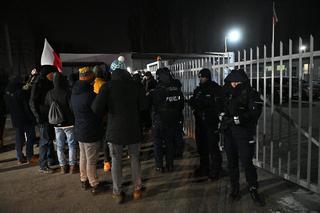 Kamiński i Wąsik w areszcie. Wielki protest w Warszawie