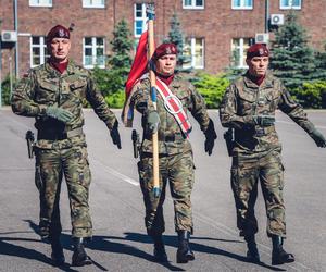 Przysięga w 6. Batalionie Powietrznodesantowym w Gliwicach