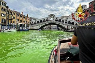 Zagadkowe zjawisko w Wenecji! Woda w Canale Grande stała się zielona