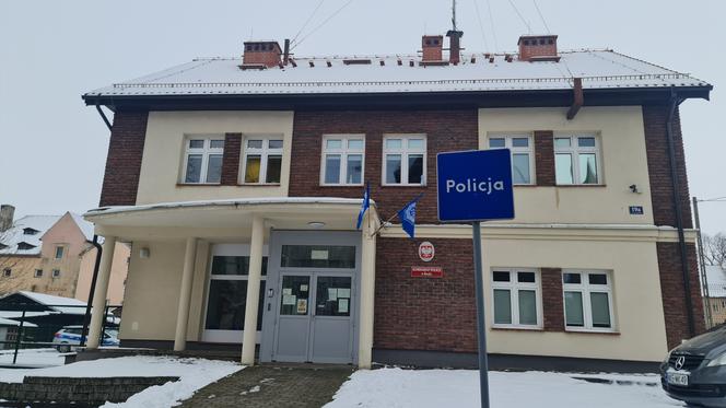 Pan Krzysztof oszalał na punkcie "złotowłosego anioła". Teraz musi iść na policję