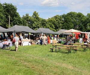 Pierwszy tegoroczny „Brunch pod chmurką” w Lublinie za nami. Było dobre jedzenie, muzyka i prelekcje