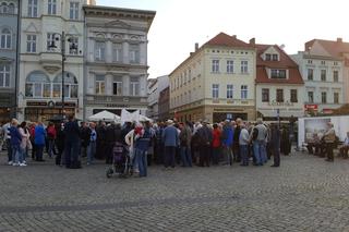 Protest mieszkańców ADM w Bydgoszczy. Ich czynsz to 10,80 zł za m2 [ZDJĘCIA, AUDIO, WIDEO]