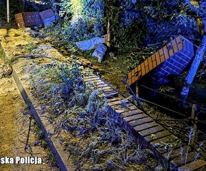 Pijany kierowca wjechał w budynek