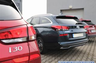 Kierowco! Sprawdź, jak wyglądają nowe nieoznakowane samochody policji we Wrocławiu [GALERIA]