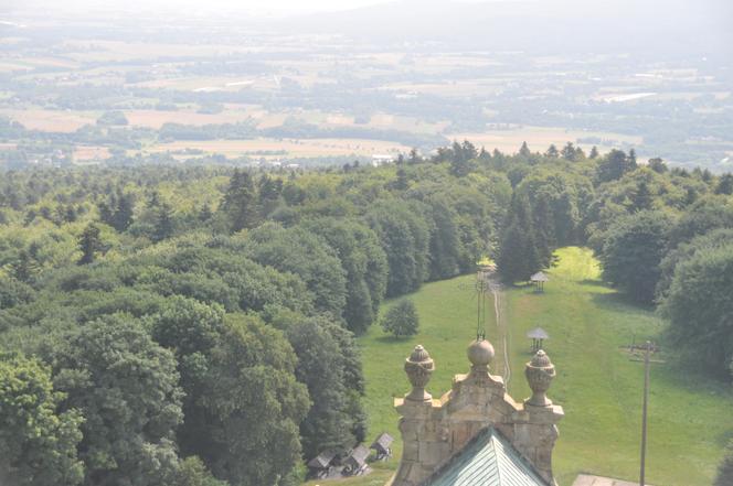 Widok na gminę Nowa Słupia z wieży na Świętym Krzyżu.