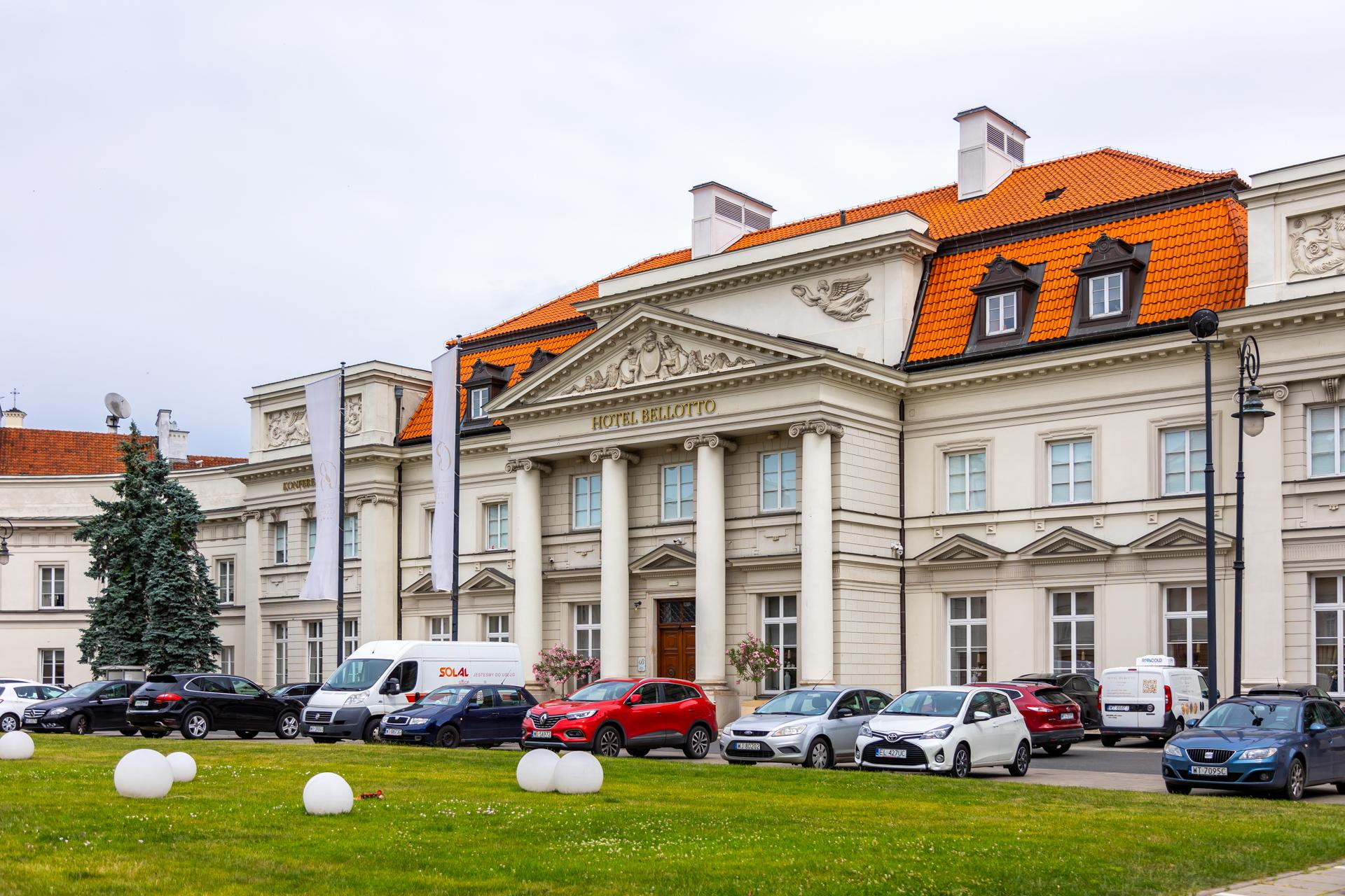 Pałac Prymasowski. Senatorska 13/15