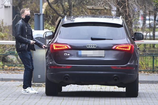 Maciej Stuhr ma gustownego SUV-a. To wielozadaniowe Audi Q5