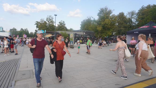 Olsztyn Green Festival 2024. Tłumy na plaży miejskiej. Zobacz zdjęcia z drugiego dnia!