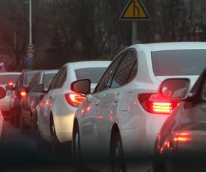 Akcja ZNICZ 2025 w Tarnowie: Zmiany w ruchu i kontrole policji