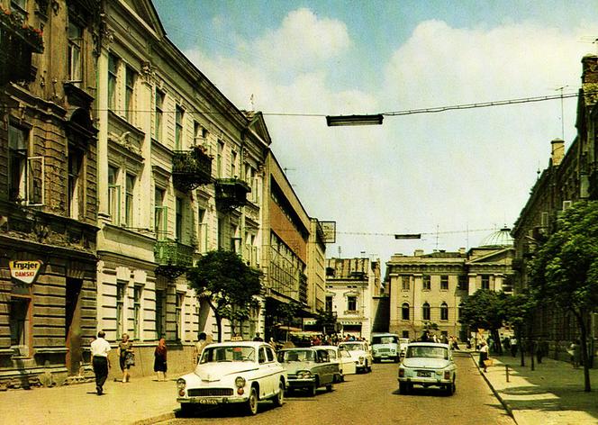 Jak zmieniła się ulica Stanisława Moniuszki w Radomiu?