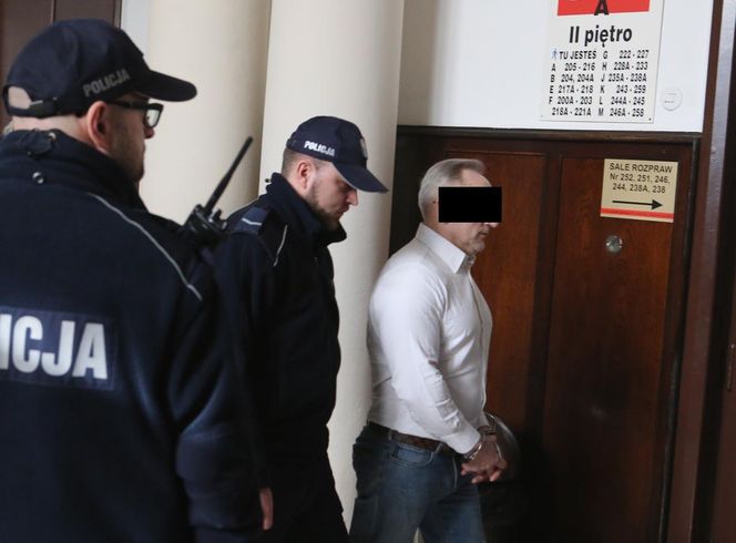 Słowik” – od złodzieja po gangstera i patocelebrytę. Kim jest jeden z najbardziej rozpoznawalnych  przestępców?