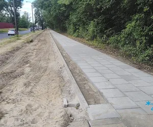 Będzie nowa droga pieszo-rowerowa wzdłuż Lasu Dębińskiego!