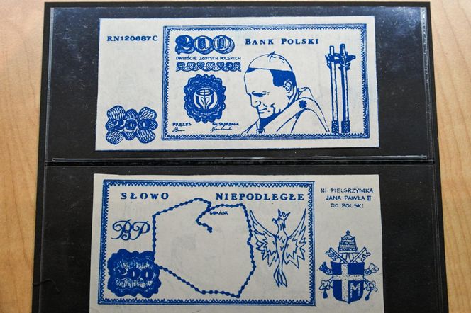 Wystawa banknotów opozycji antykomunistycznej w Szczecinie 