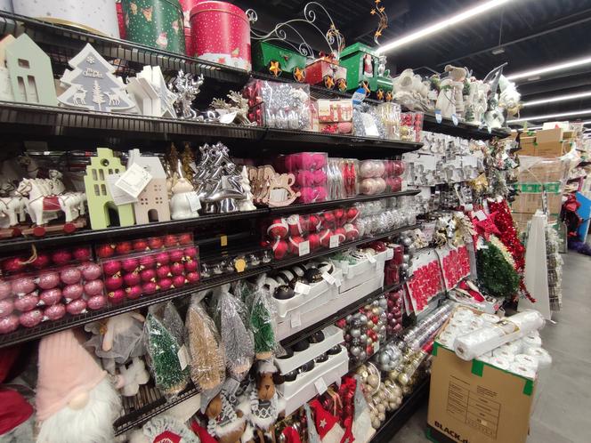 Bożonarodzeniowe ozdoby już w sklepach! Co kupimy w sklepie Tedi czy Kik? [ZDJĘCIA]