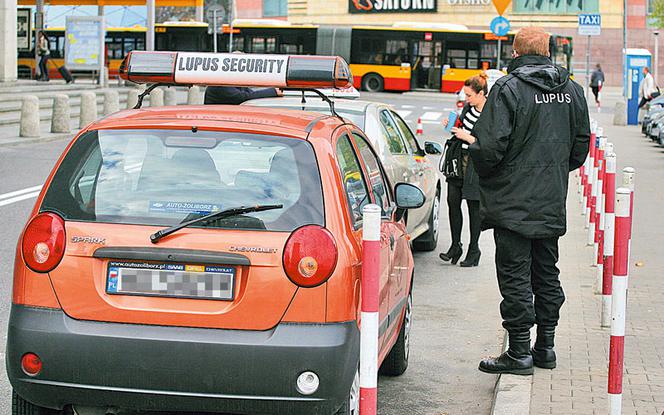 Przegoniliśmy naciągaczy spod Centralnego