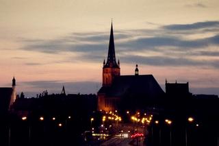 Kościoły w Szczecinie świecą pustkami. Statystyki kościelne nie napawają optymizmem