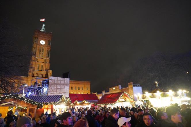 Weeihnachtsmarkt na Alexanderplatz