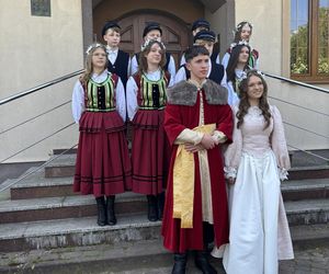 Kochanowski, tradycja i wspólnota. Za nami jubileuszowe wesele w Przytyku 