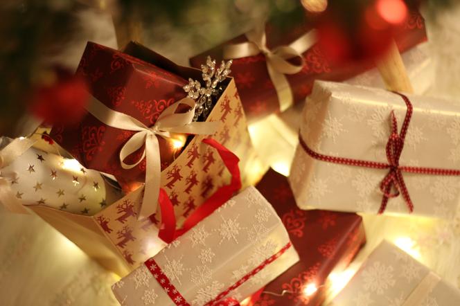 Życzenia na Boże Narodzenie 2022. Wierszyki, smsy i piękne rymowanki do wysłania znajomym [24.12.2022]