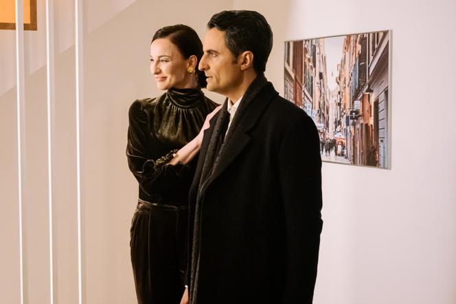 BrzydUla 2, odcinek 90, Francesco Capone (Piotr Borowski), Paulina (Maja Hirsch)