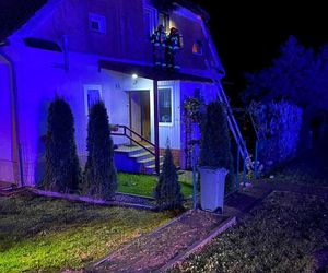 Tragiczny pożar pod Kętrzynem. Nie żyją dwie osoby. Wśród ofiar 13-letnia dziewczynka