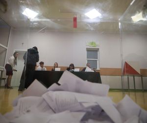 Dlaczego karta do głosowania ma ścięty róg? To nie błąd, a ważny znak