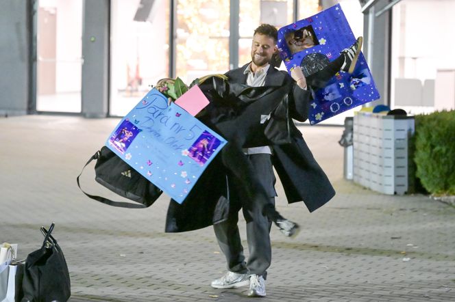 Kulisy "Tańca z Gwiazdami". Zmęczona Bursztynowicz, zakochani Kaczorowska i Rogacewicz. Szok, co zrobił Sikora