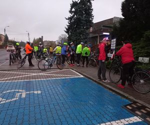 Z Leszna wystartował rajd rowerowy Biało-Czerwono Zakręceni