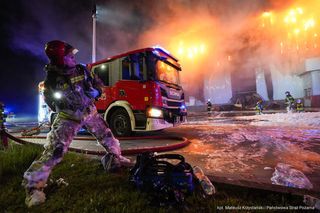 Pożar hali produkcyjnej w Sosnowcu