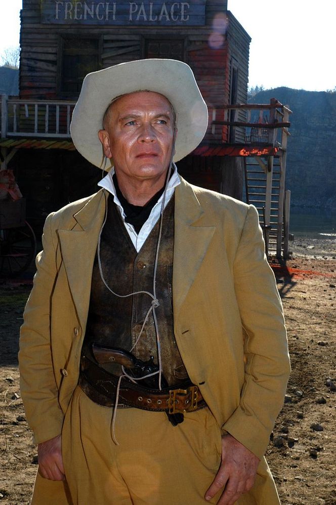 Marek Barbasiewicz przerywa milczenie w sprawie swojego partnera. Kulisy historycznego coming outu!