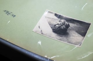 To naprawdę bezcenna kolekcja. Niemal trzy tysiące niepublikowanych zdjęć powojennej Warszawy