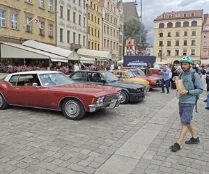 Parada zabytkowych samochodów
