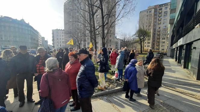 Protest przeciwko patodeweloperce w Warszawie