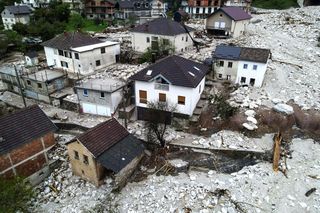 Powódź błyskawiczna spustoszyła Bośnię i Hercegowinę, wiele osób zagięło
