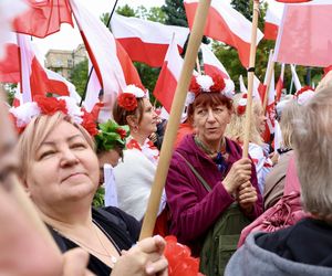 Karol Nawrocki prezydentem. Tłumy pod Sejmem