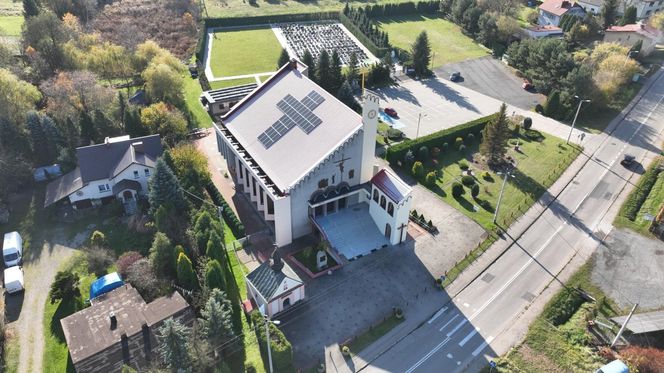 5. Kościół Podwyższenia Krzyża Świętego – Przegędza. Zobacz opis.