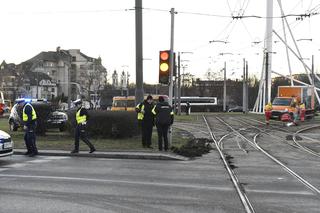 Warszawa: wykolejenie tramwaju pełnego pasażerów 
