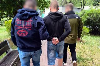 Warszawa: Bestialski atak na przechodnia. 23-latek użył maczety