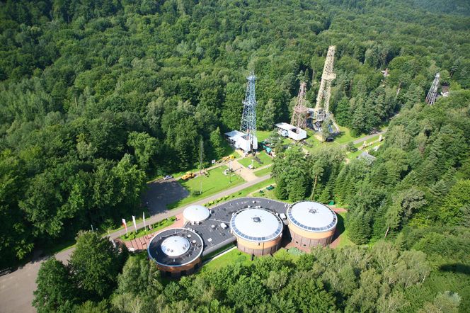Muzeum Przemysłu Naftowego i Gazowniczego w Bóbrce. Odwiedź wyjątkowe miejsce na mapie Polski