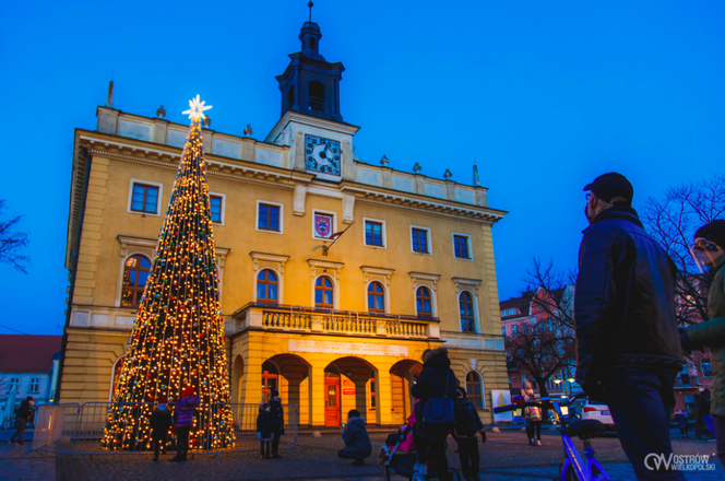 Choinka w centrum Ostrowa