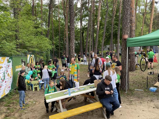 Za nami Derby Ziemi Lubuskiej. Tłumy kibiców. Tak wyglądała Strefa Falubaziaka [zdjęcia]