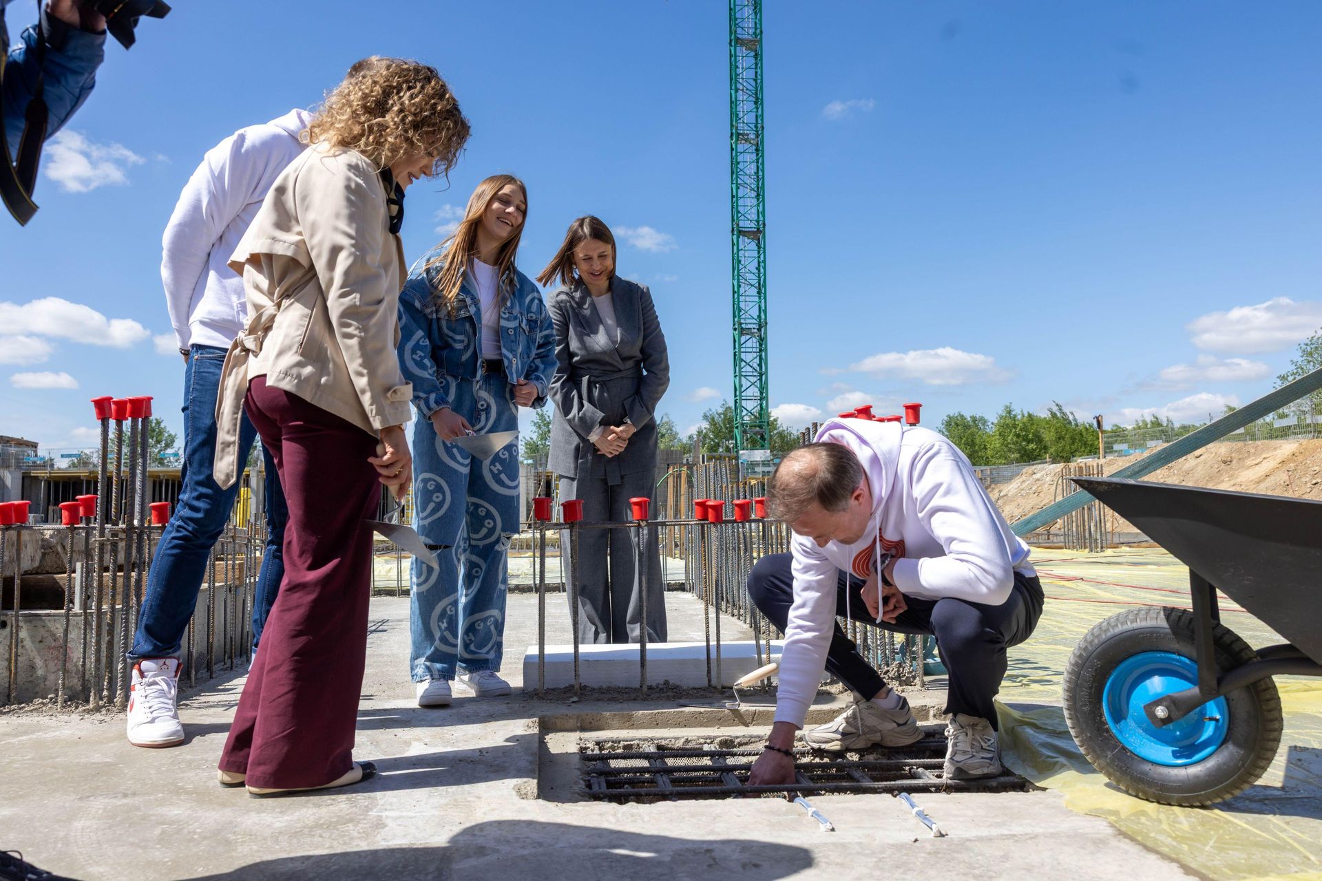 Wmurowanie kamienia węgielnego, 8 maja 2025