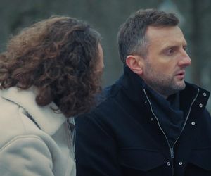 M jak miłość, odcinek 1866: Tomasz (Ziemowit Wasielewski), Bartek (Arkadiusz Smoleński) 