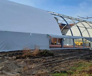 Pod Olsztynem powstaje nowy obiekt sportowy. Koszt inwestycji to niemal 4 mln zł