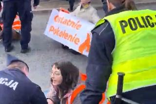 Warszawa. Aktywiści zablokowali most Poniatowskiego